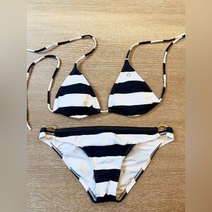 Guess Black & White Striped Bikini Set | Gold G Hardware-Medium. Style 354471X
